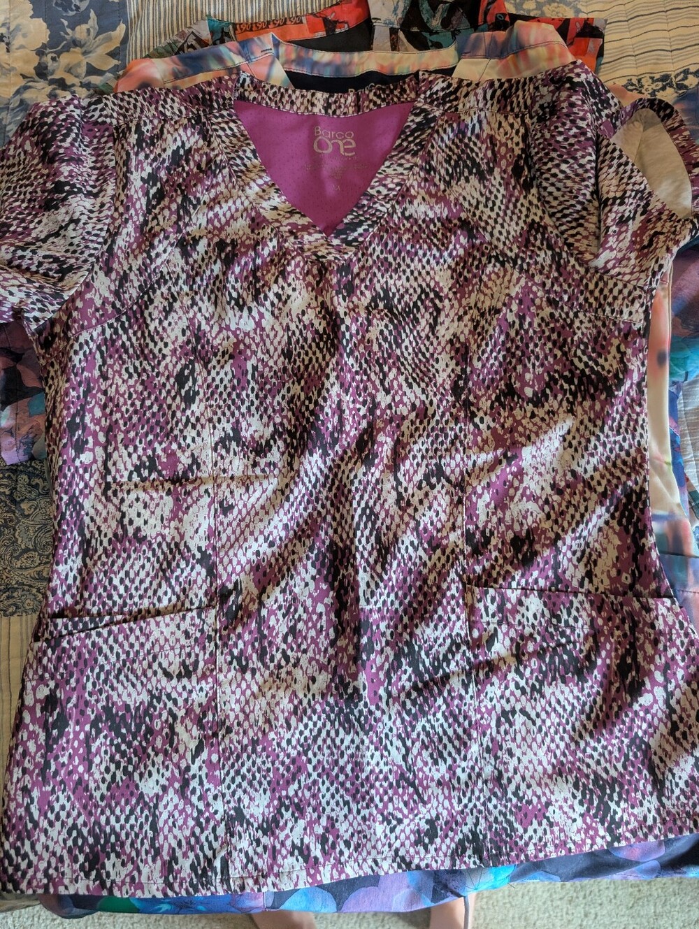 Barco One Women's Scrub Tops - Picture 5 of 9